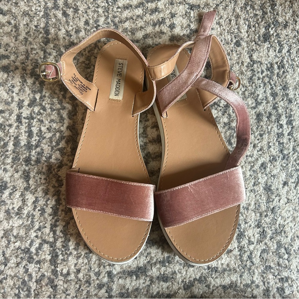 Steve Madden Pink and Tan Platform Sandals with Velvet Strap Size 10